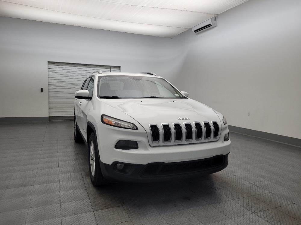 used 2018 Jeep Cherokee car, priced at $14,195