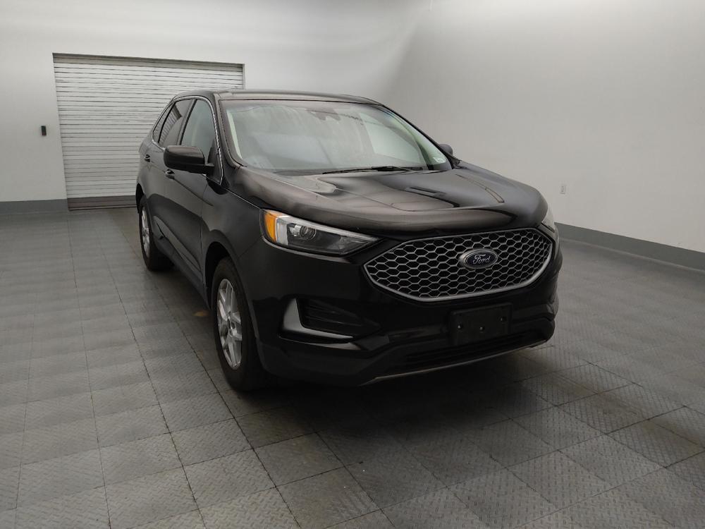 used 2024 Ford Edge car, priced at $24,795