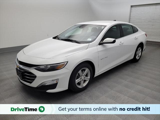 used 2019 Chevrolet Malibu car, priced at $18,095