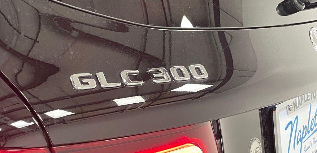 used 2021 Mercedes-Benz GLC 300 car, priced at $31,000