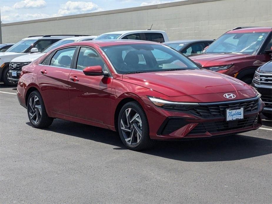 new 2024 Hyundai Elantra car, priced at $22,250