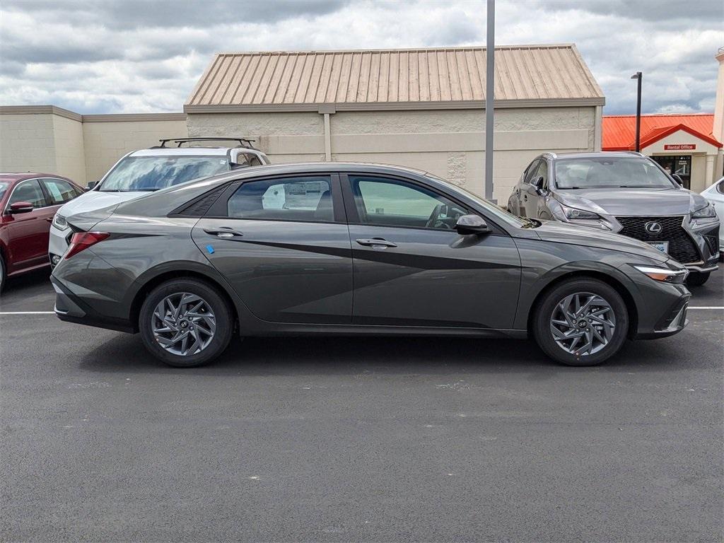 new 2025 Hyundai Elantra car, priced at $24,760