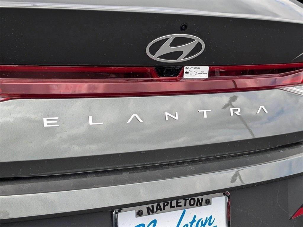 new 2025 Hyundai Elantra car, priced at $24,760