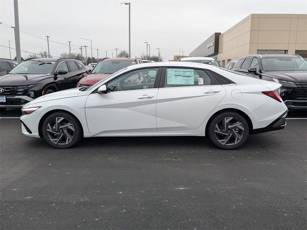 new 2025 Hyundai Elantra car, priced at $27,725