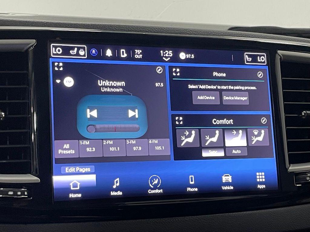 used 2023 Chrysler Pacifica car, priced at $24,000