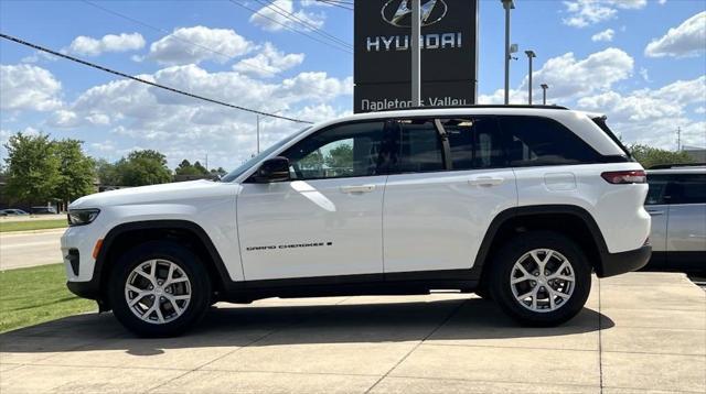 used 2023 Jeep Grand Cherokee car, priced at $33,500