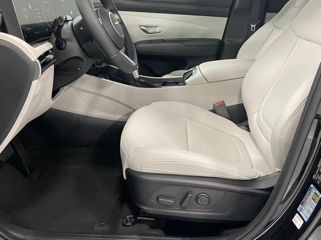 new 2025 Hyundai Tucson car, priced at $34,338