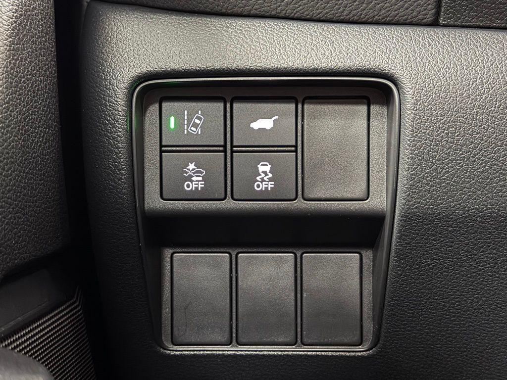 used 2020 Honda CR-V car, priced at $22,000