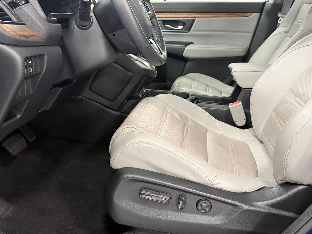 used 2020 Honda CR-V car, priced at $22,000