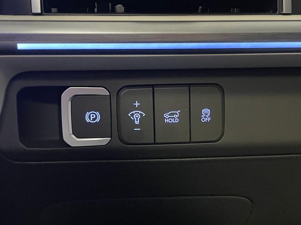 new 2025 Hyundai SANTA FE HEV car, priced at $51,010