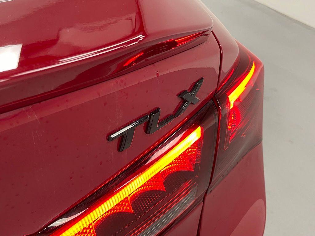 used 2017 Acura TLX car