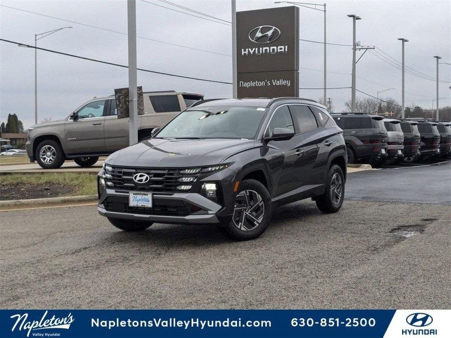 new 2025 Hyundai Tucson Hybrid car, priced at $35,090