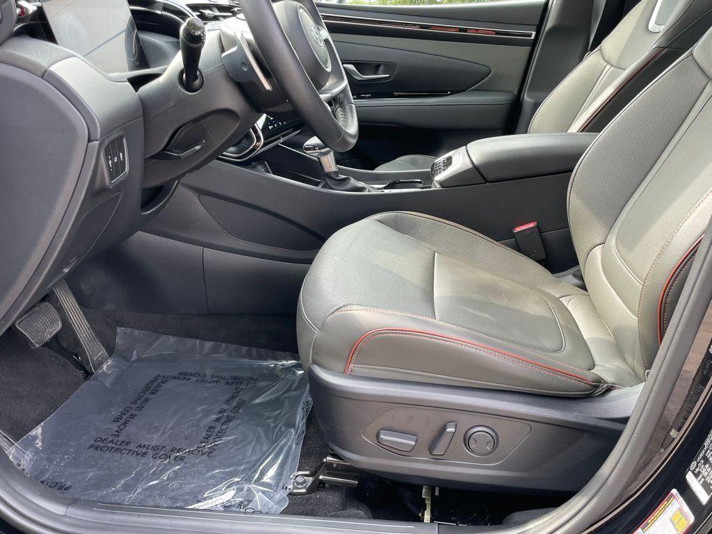 used 2024 Hyundai SANTA CRUZ car, priced at $33,000