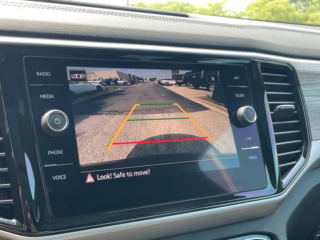 used 2022 Volkswagen Atlas Cross Sport car, priced at $22,000