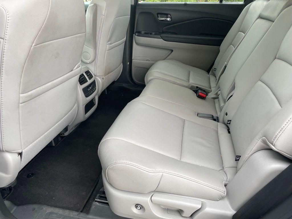 used 2021 Honda Pilot car, priced at $29,500