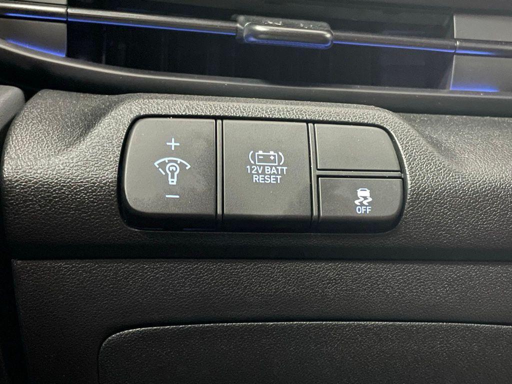 used 2025 Hyundai ELANTRA HEV car, priced at $23,250