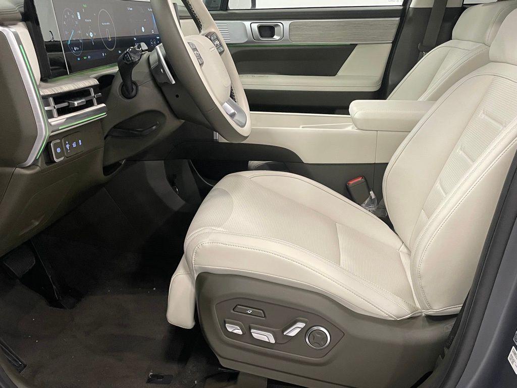new 2025 Hyundai SANTA FE HEV car, priced at $51,189