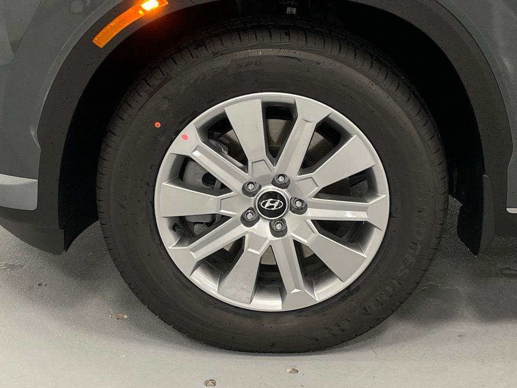 new 2025 Hyundai Palisade car, priced at $42,910