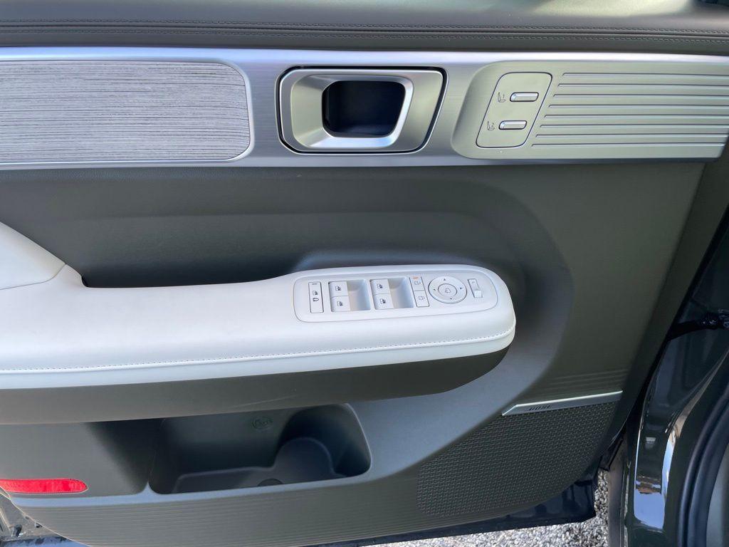 new 2025 Hyundai Santa Fe car, priced at $49,358