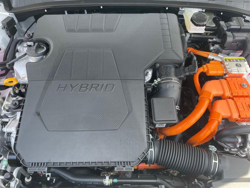 new 2025 Hyundai ELANTRA HEV car, priced at $27,259