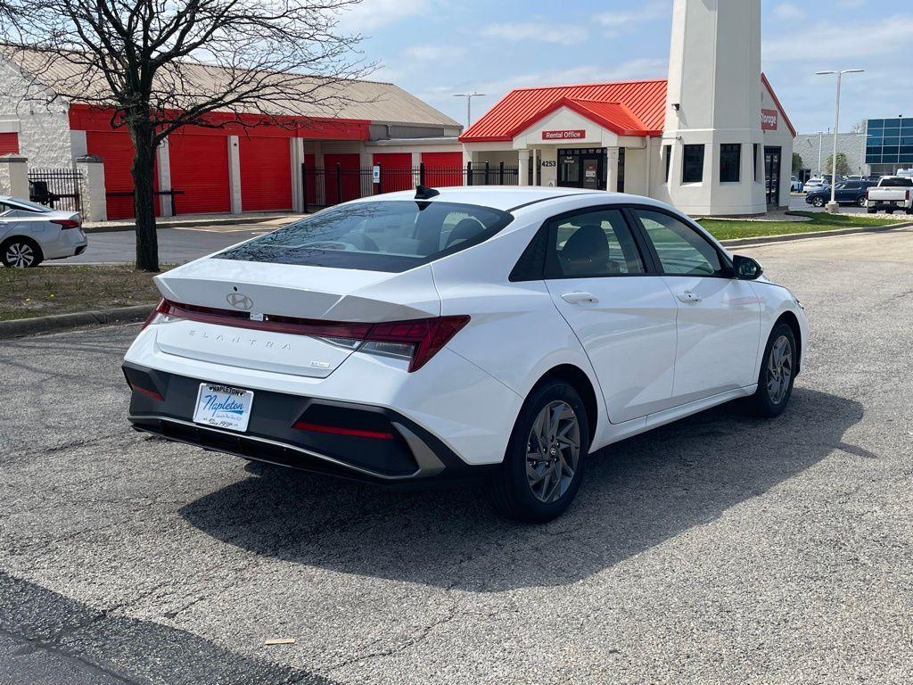 new 2025 Hyundai ELANTRA HEV car, priced at $27,259