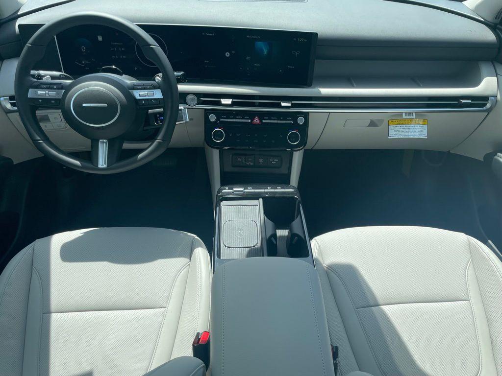 new 2025 Hyundai TUCSON Hybrid car, priced at $37,945