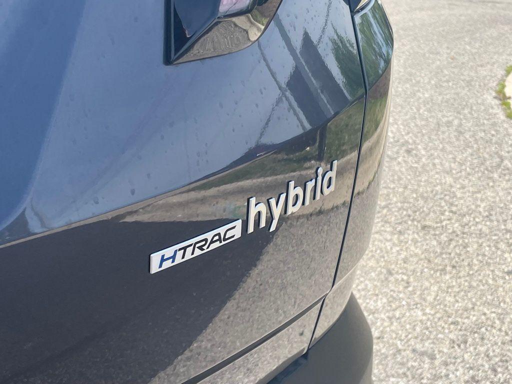 new 2025 Hyundai TUCSON Hybrid car, priced at $37,945
