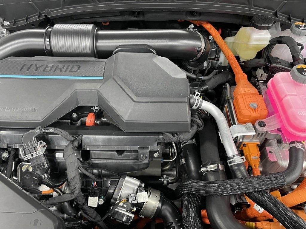 new 2025 Hyundai TUCSON Hybrid car, priced at $37,945