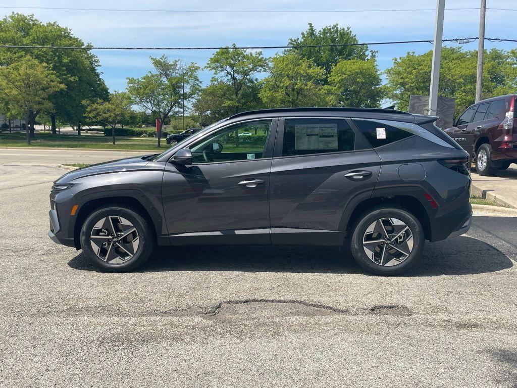 new 2025 Hyundai TUCSON Hybrid car, priced at $37,945