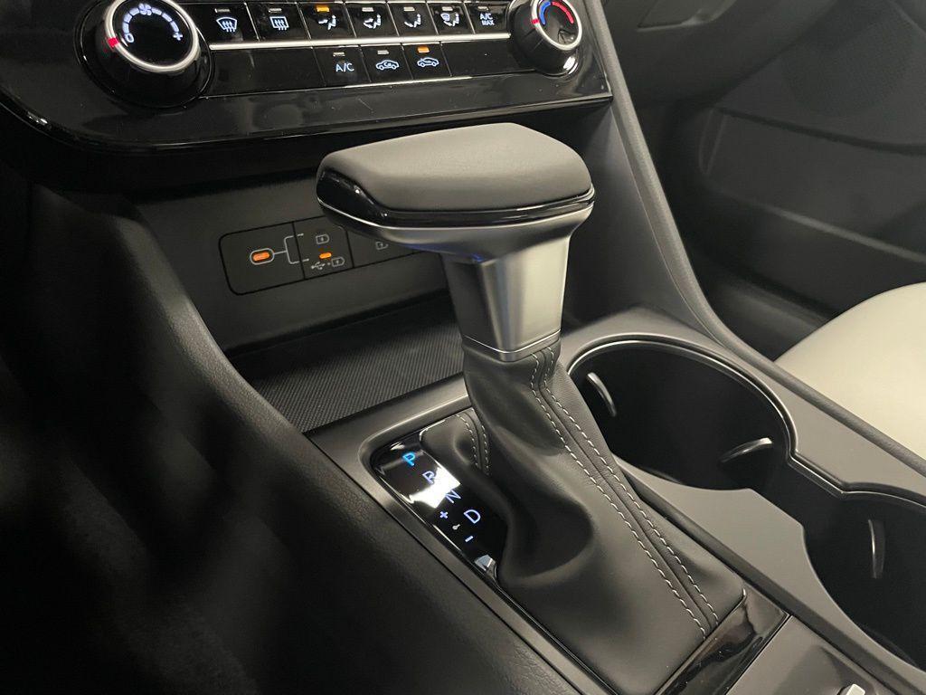 new 2025 Hyundai Sonata car, priced at $27,967