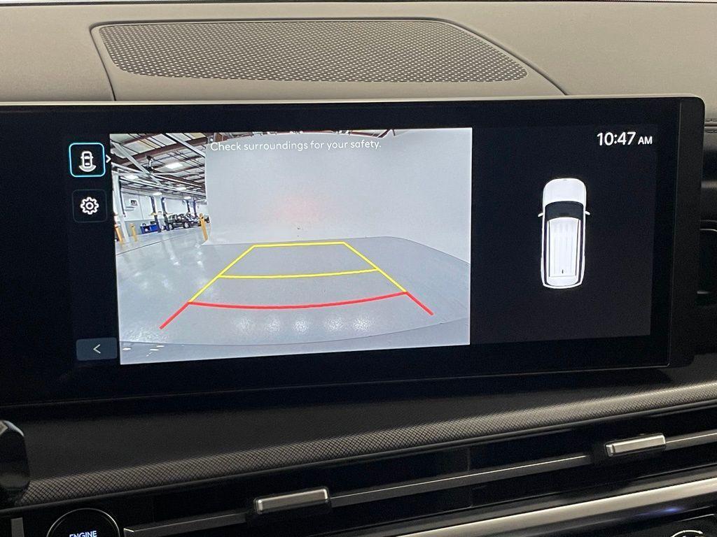 new 2025 Hyundai Santa Fe car, priced at $37,105