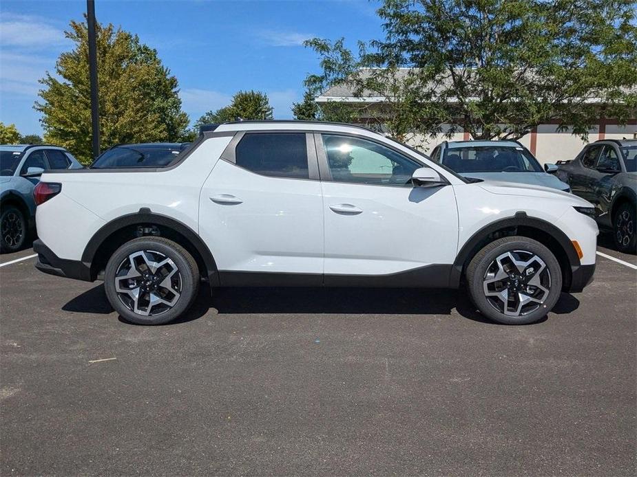 new 2024 Hyundai Santa Cruz car, priced at $37,905