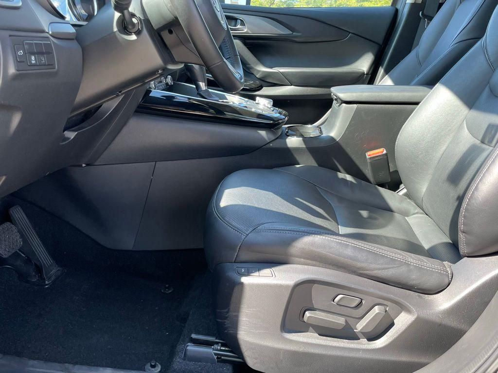 used 2023 Mazda CX-9 car, priced at $26,500
