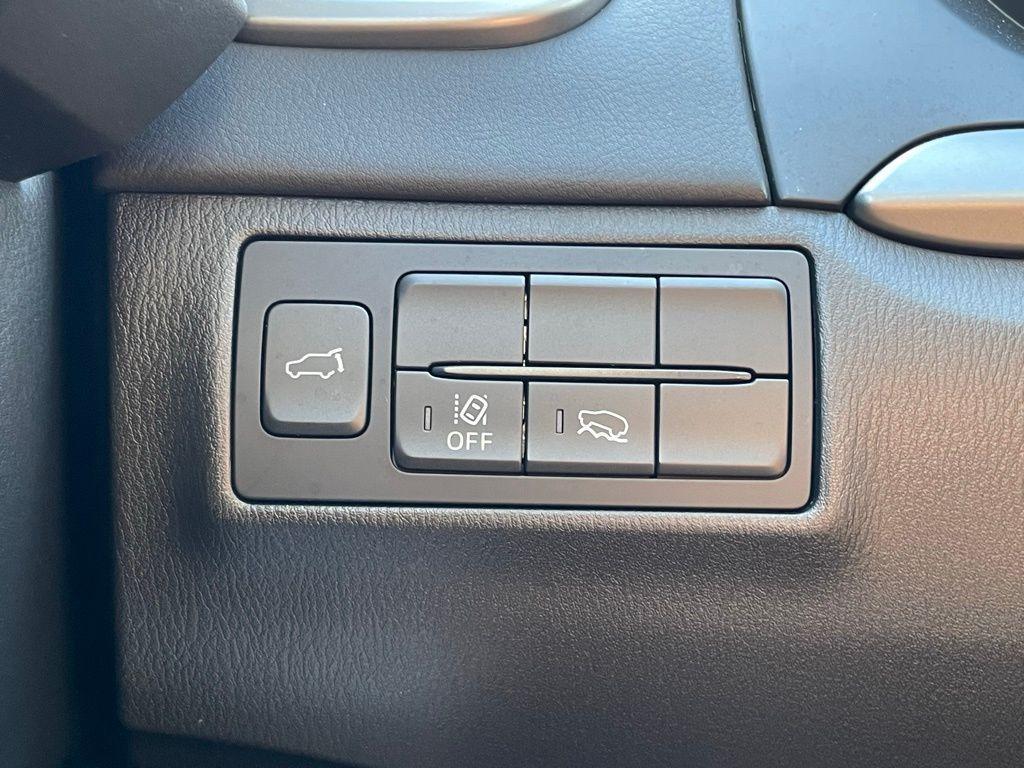 used 2023 Mazda CX-9 car, priced at $26,500