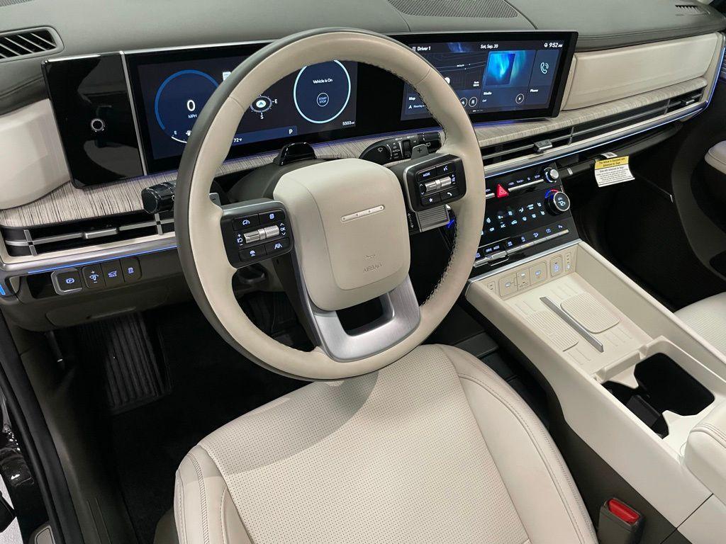 used 2025 Hyundai Santa Fe car, priced at $40,750