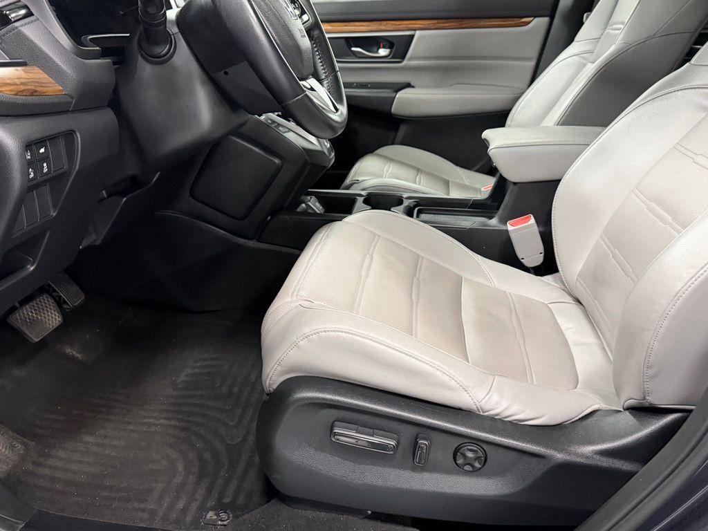 used 2017 Honda CR-V car, priced at $16,000