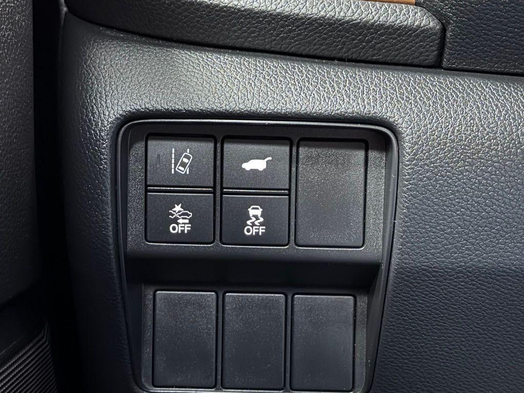 used 2017 Honda CR-V car, priced at $16,000