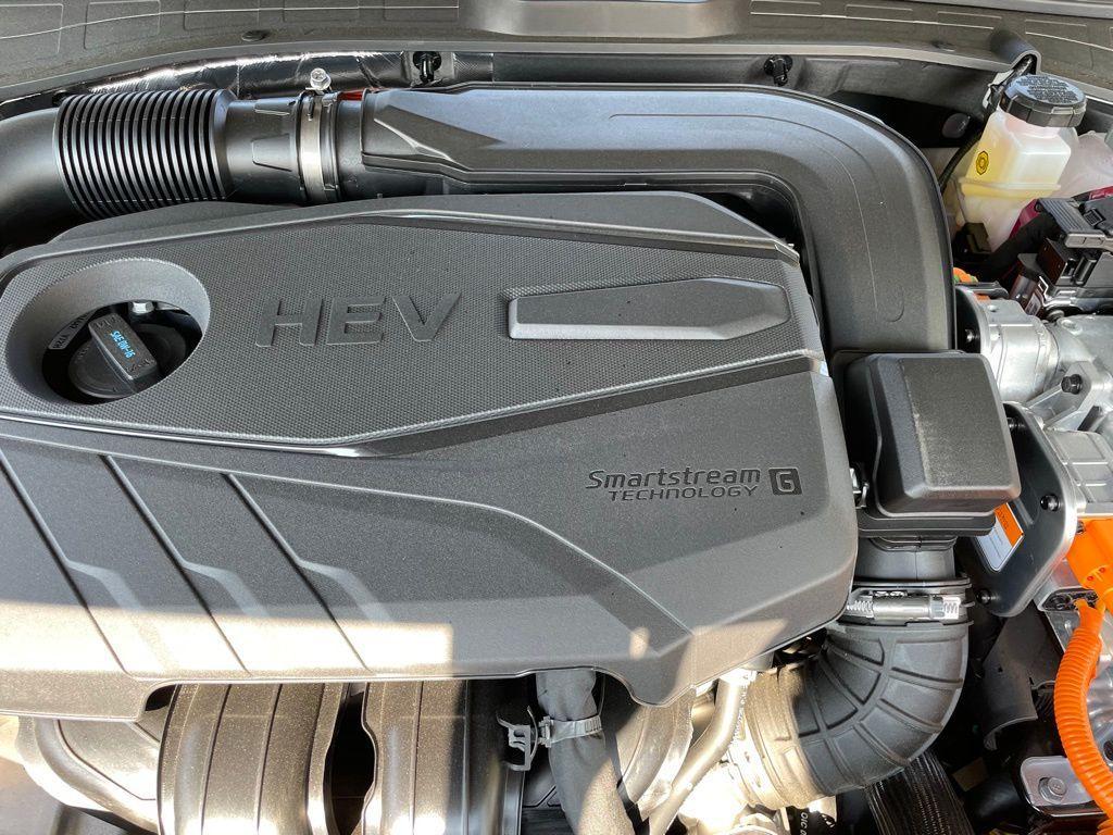 new 2025 Hyundai Sonata Hybrid car, priced at $38,825