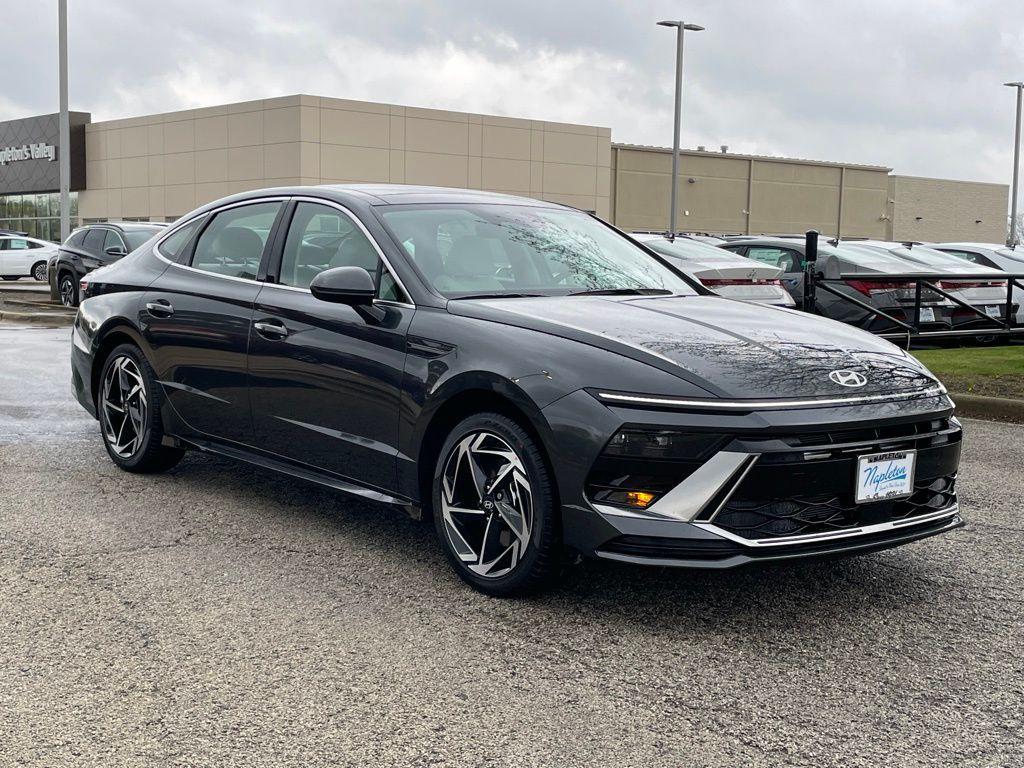 new 2025 Hyundai Sonata car, priced at $31,843