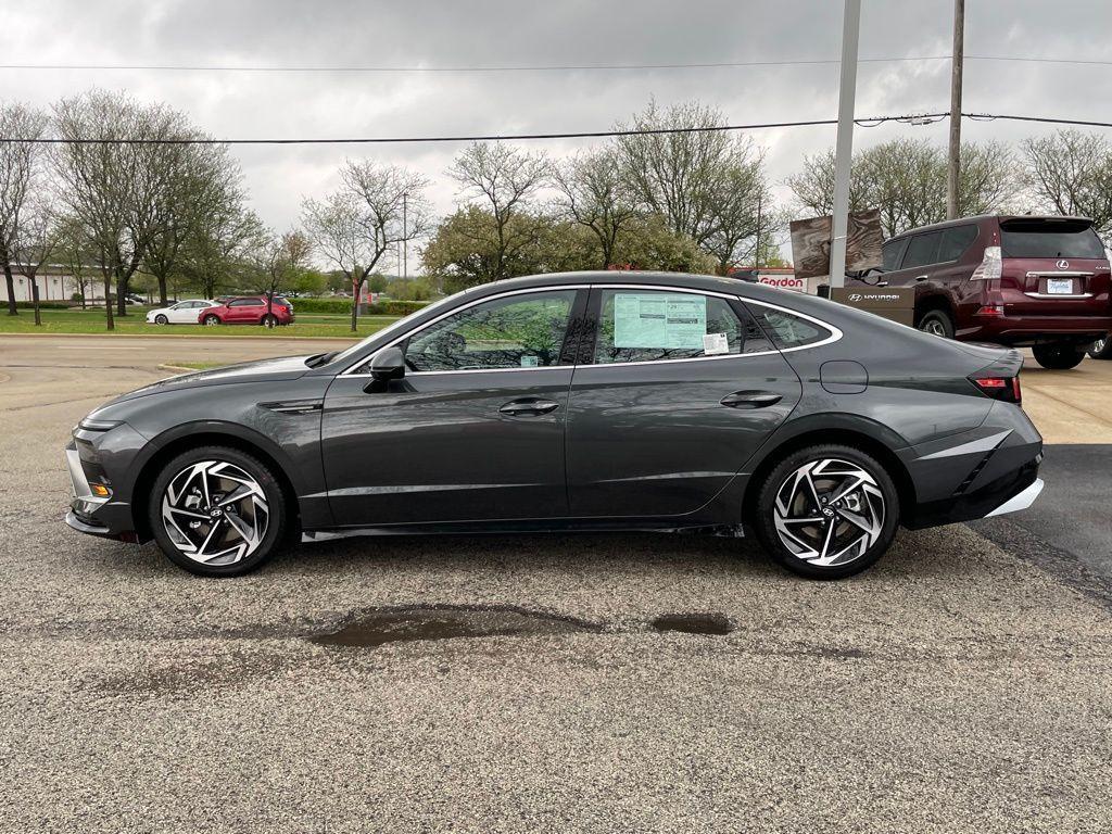 new 2025 Hyundai Sonata car, priced at $31,843