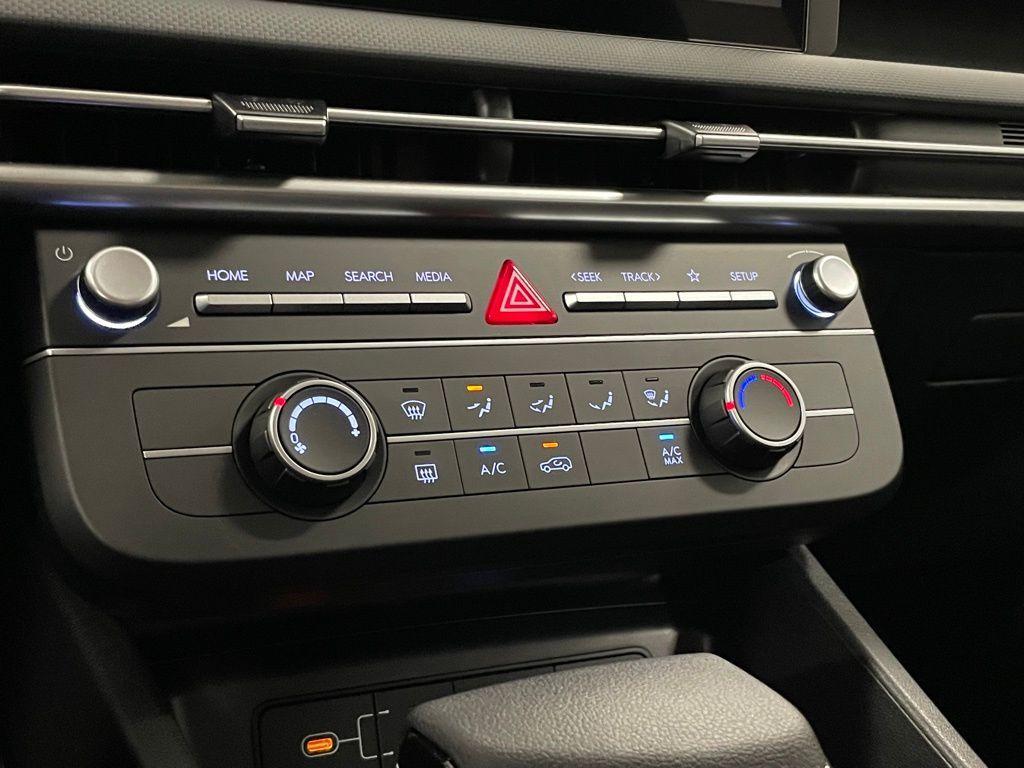 new 2025 Hyundai Tucson car, priced at $31,567