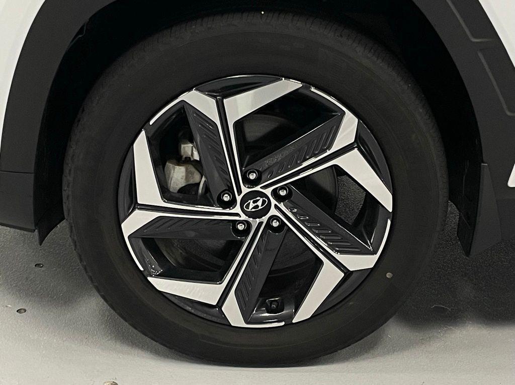 used 2022 Hyundai TUCSON Hybrid car, priced at $26,000