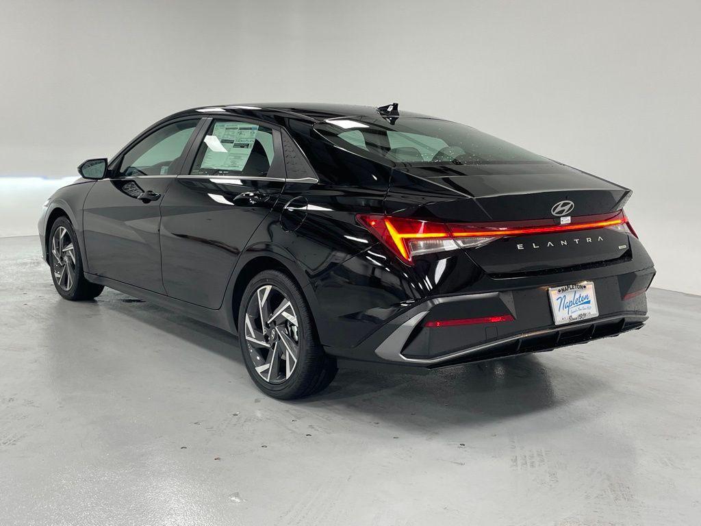 new 2025 Hyundai ELANTRA HEV car, priced at $31,063