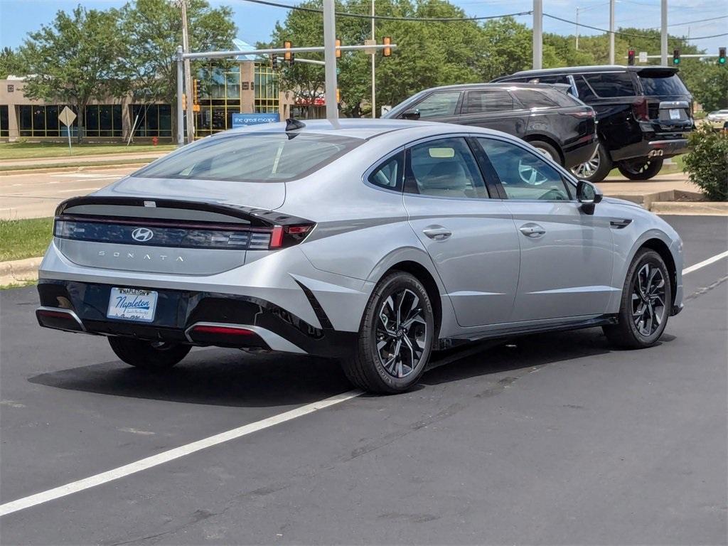 new 2025 Hyundai Sonata car