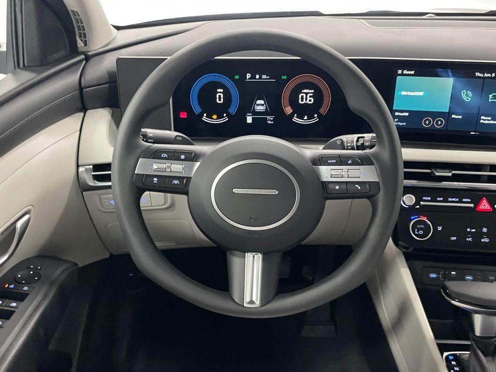 new 2025 Hyundai Tucson car, priced at $33,528