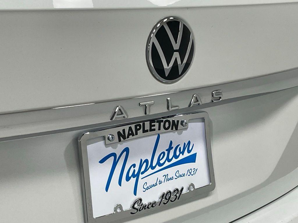 used 2021 Volkswagen Atlas car, priced at $27,000