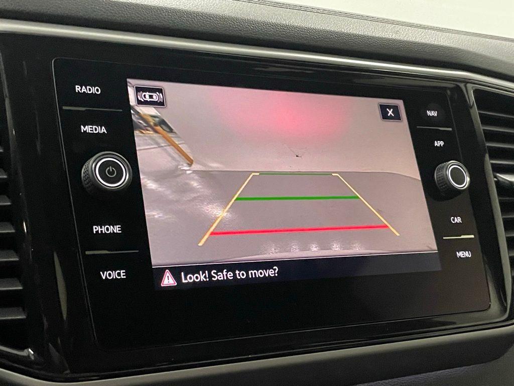 used 2021 Volkswagen Atlas car, priced at $27,000