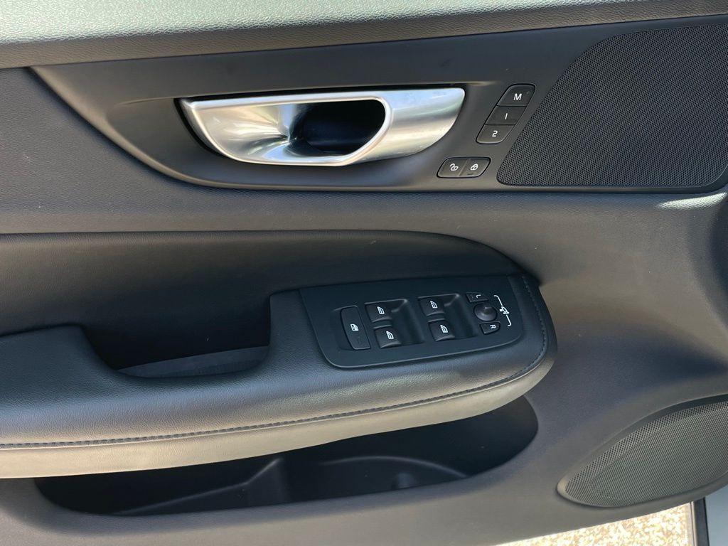 used 2024 Volvo S60 car, priced at $26,500