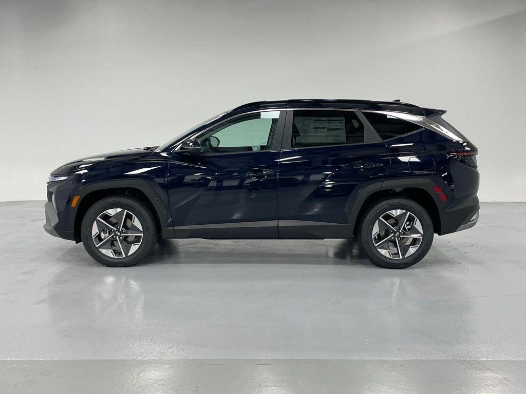 new 2025 Hyundai TUCSON Hybrid car, priced at $37,862