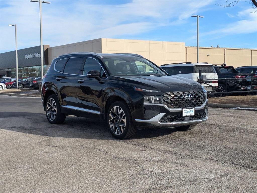 used 2022 Hyundai Santa Fe car, priced at $27,400